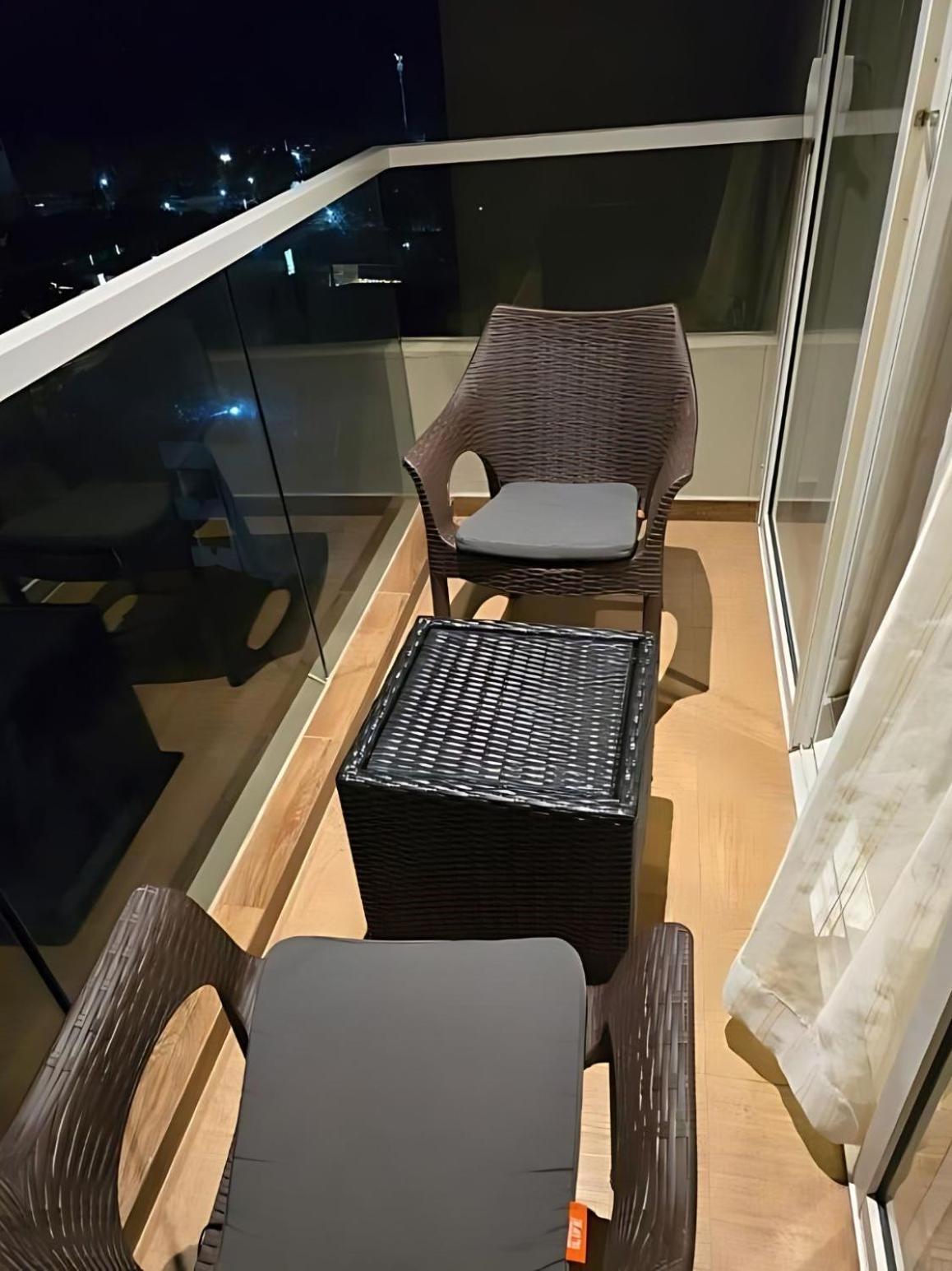 Negombo Ocean Breeze - Bliss On The Beach Luxury Apartments By Serendib Vacation Exterior foto