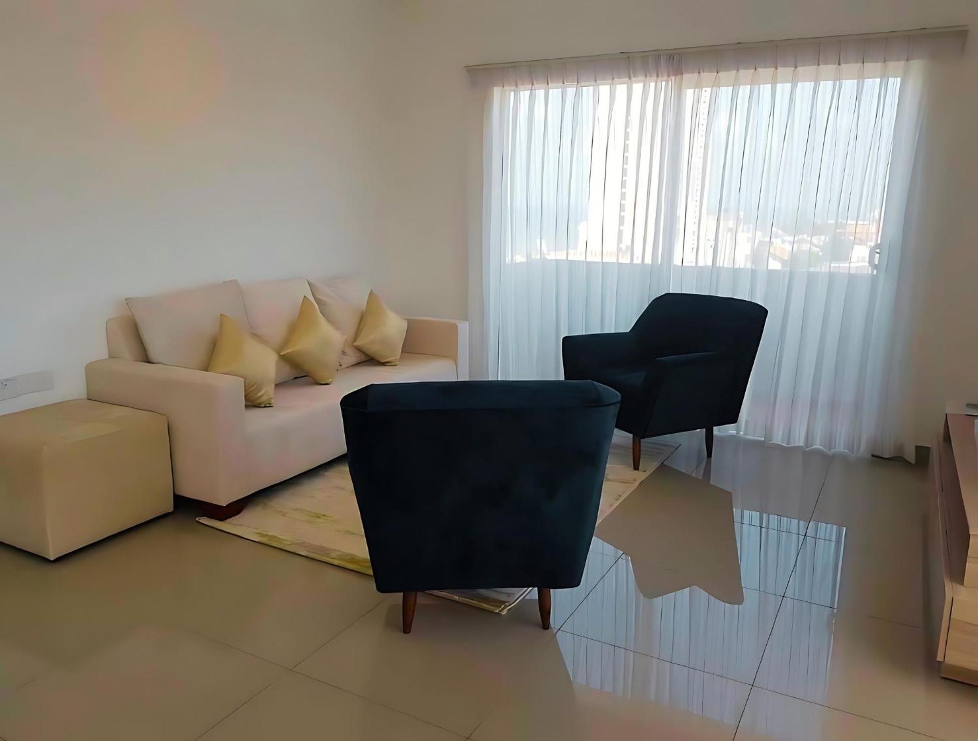 Negombo Ocean Breeze - Bliss On The Beach Luxury Apartments By Serendib Vacation Exterior foto