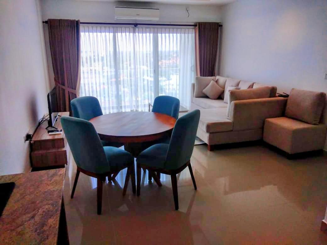 Negombo Ocean Breeze - Bliss On The Beach Luxury Apartments By Serendib Vacation Exterior foto